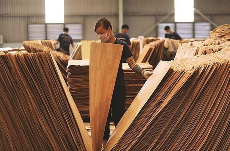 Việt Nam: Xuất khẩu sản phẩm gỗ phục hồi nhưng vẫn còn vướng mắc
